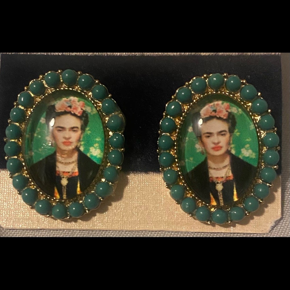 Frida Kahlo earrings brand new